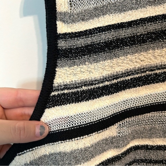 St. John Wool Knit Shimmer Top - Picture 3 of 7